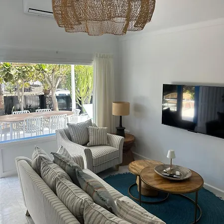 Paraiso Marino Villa *